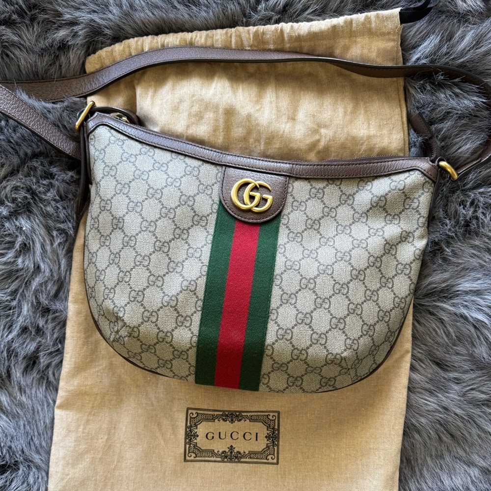 Gucci Hobo bag